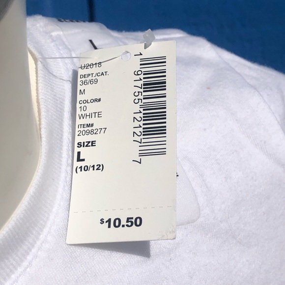 3/$15 🌈Rainbow Glitter Birthday Girl Tee - Picture 4 of 4